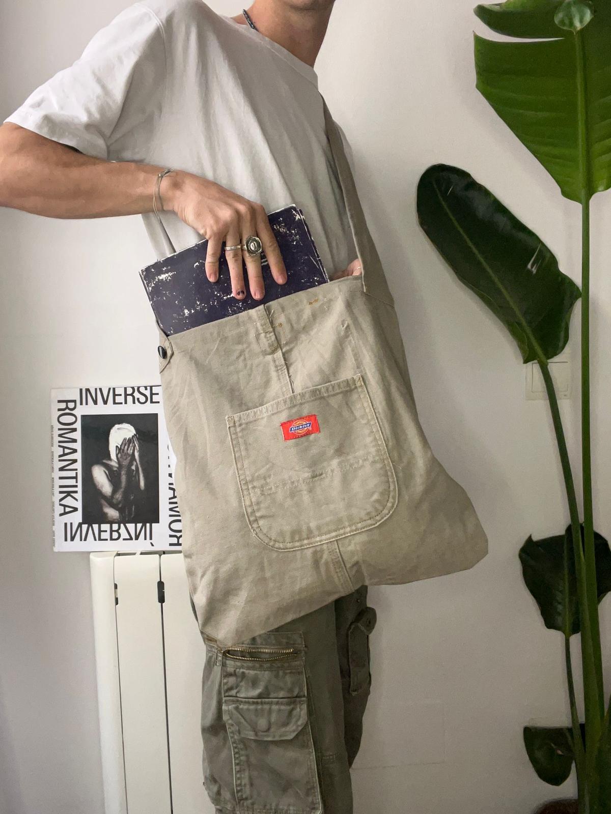 Dark Khaki